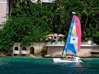 Travel &amp; Tourism Photography - Website Design for Travel Industry - Palm Island Creative