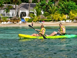 Travel &amp; Tourism Photography - Website Design for Travel Industry - Palm Island Creative